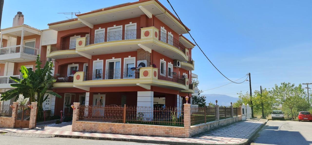 Giotas House Appartamento Dráma Esterno foto